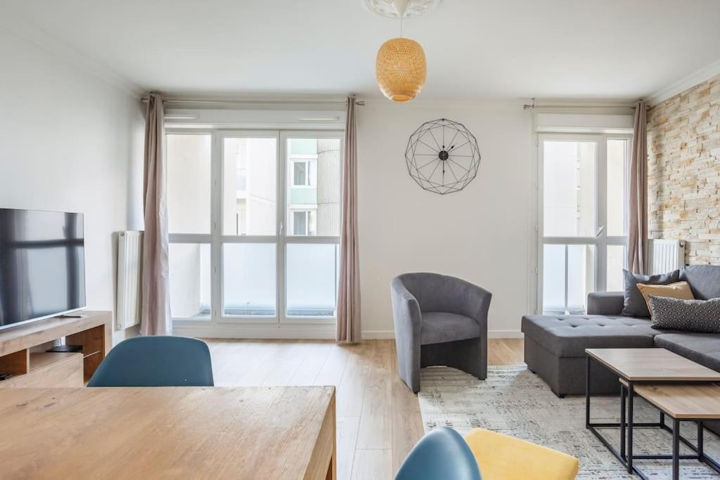 Appart Spacieux Pres De La Seine Sartrouville Exterior photo
